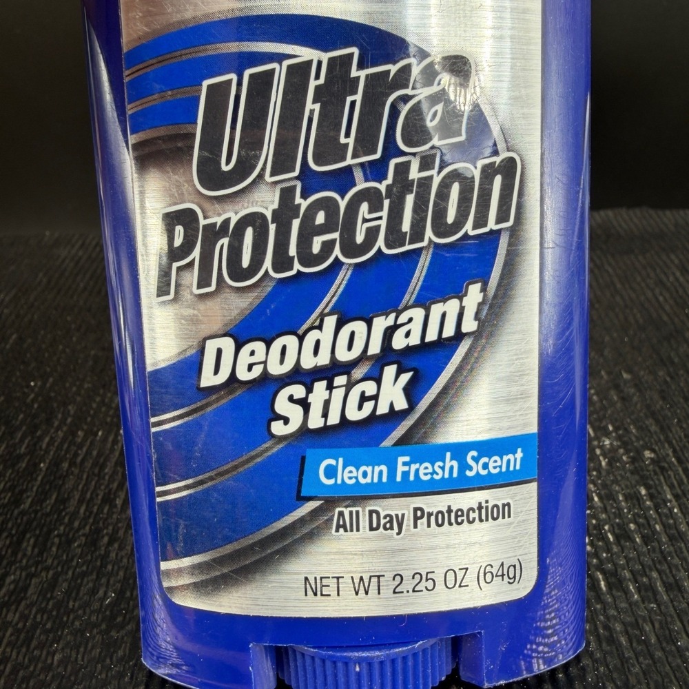 XtraCare Ultra Protection Deodorant Stick Clean Fresh Scent 2.25 Oz Blue 64g - Picture 2 of 10
